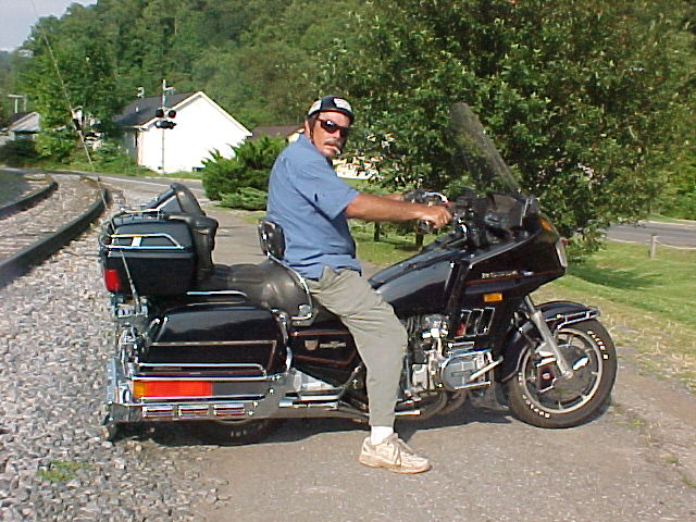WV Blue on Goldwing