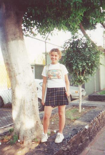 ale1.jpg (35021 bytes)