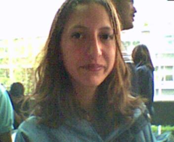 iris_mini_close_up.jpg (14427 bytes)