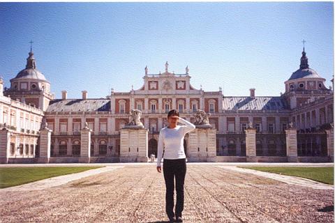 la3.jpg (33933 bytes)