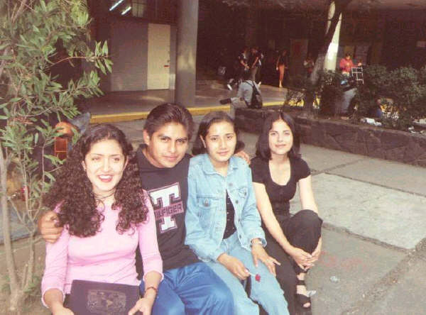 lu1.jpg (44105 bytes)