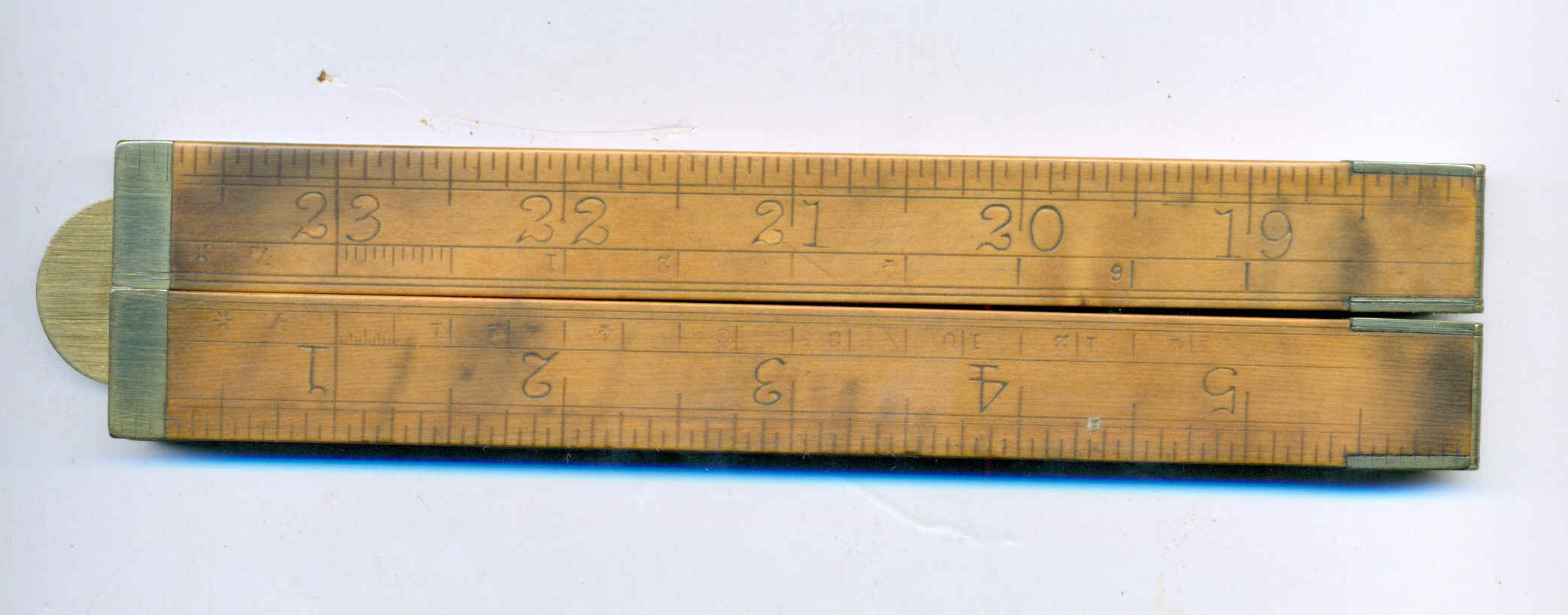 Hubbhwc12.jpg (708479 bytes)