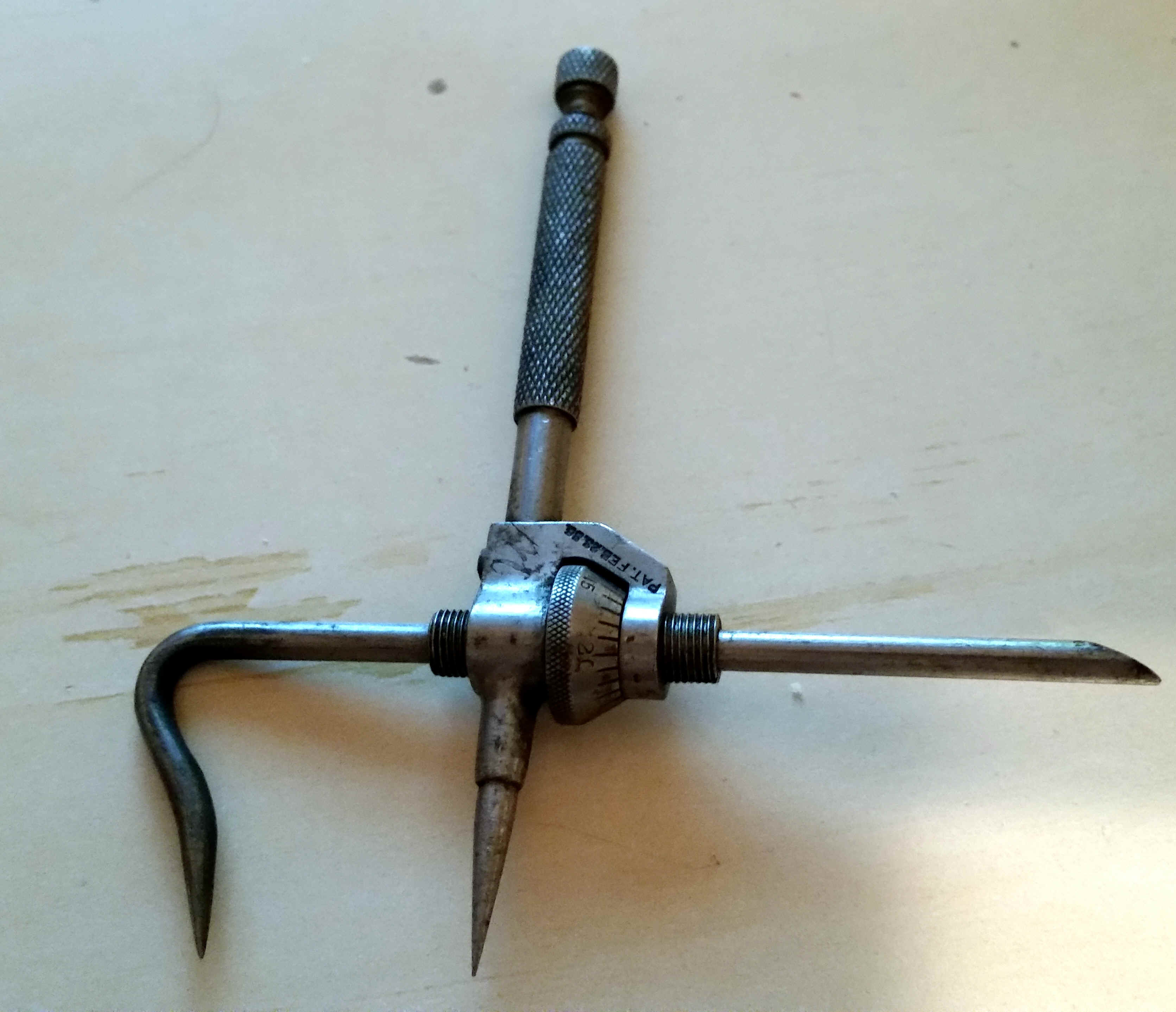 Victor14.jpg (2351436 bytes)