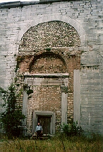 The much filled outer face of the main portal of the Golden Gate