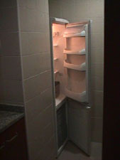 TLAsuitekitchen3.jpg (9222 bytes)