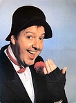 It`s me Jimmy, come closer!  Click on this picture to hear a short sample from my "Best of Jimmy Cricket" CD, available from www.MVC.co.uk for only £2.99 (+ £1.00 P&P)!